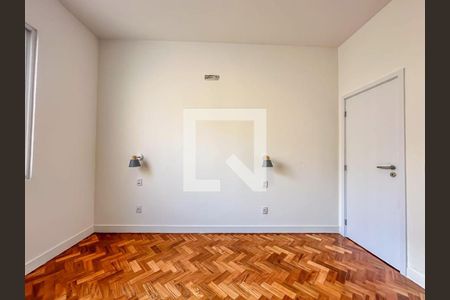 Apartamento à venda com 3 quartos, 129m² em Laranjeiras, Rio de Janeiro