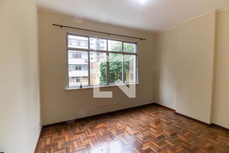 Quarto 1 de apartamento para alugar com 3 quartos, 90m² em Icaraí, Niterói
