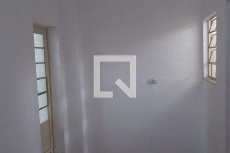 Casa à venda com 4 quartos, 90m² em Vila Nilo, São Paulo