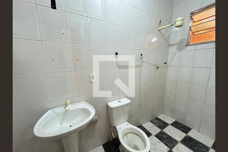 Banheiro da Suíte de casa para alugar com 1 quarto, 40m² em Ricardo de Albuquerque, Rio de Janeiro