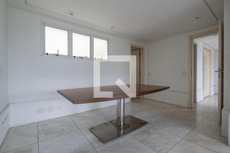 Apartamento à venda com 4 quartos, 220m² em Alto de Pinheiros, São Paulo