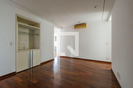 Apartamento à venda com 4 quartos, 220m² em Alto de Pinheiros, São Paulo