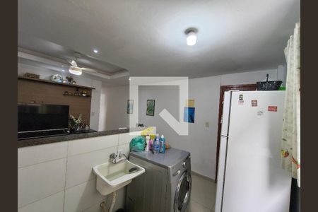 Cozinha e Área de Serviço de apartamento para alugar com 2 quartos, 49m² em Gardênia Azul, Rio de Janeiro