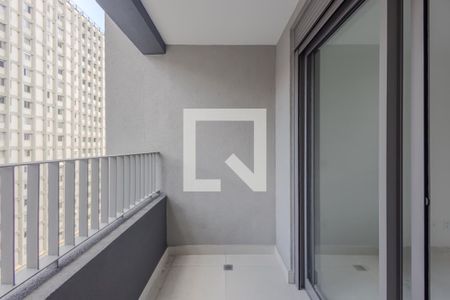 Varanda de kitnet/studio à venda com 1 quarto, 24m² em Pinheiros, São Paulo