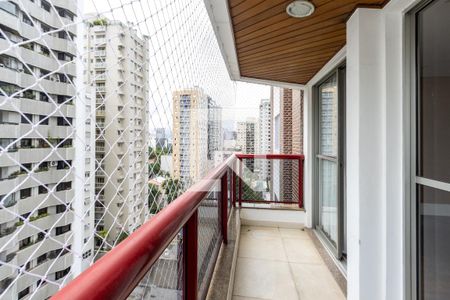 Varanda de apartamento para alugar com 3 quartos, 128m² em Perdizes, São Paulo