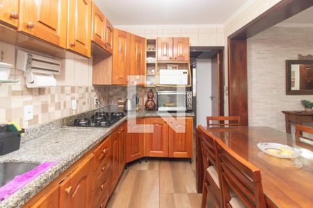 Cozinha de casa para alugar com 3 quartos, 100m² em Espírito Santo, Porto Alegre