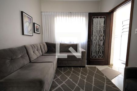 Sala de casa para alugar com 5 quartos, 271m² em Vila Alice, Santo André