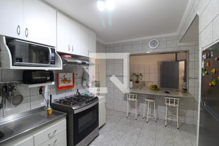 Cozinha de casa para alugar com 3 quartos, 205m² em Jardim Jussara, São Paulo