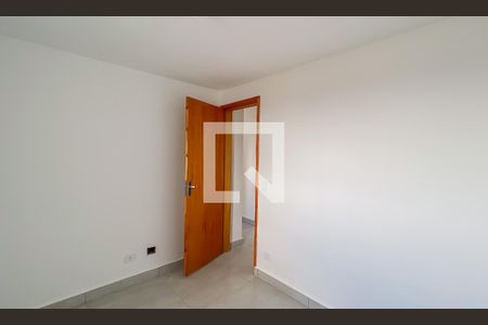 Quarto 2 de apartamento para alugar com 2 quartos, 51m² em Vila Ré, São Paulo
