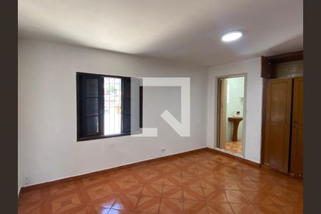 Suíte de casa para alugar com 1 quarto, 105m² em Santo Antônio, Osasco