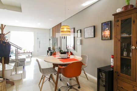 Sala de casa à venda com 2 quartos, 75m² em São José, Canoas