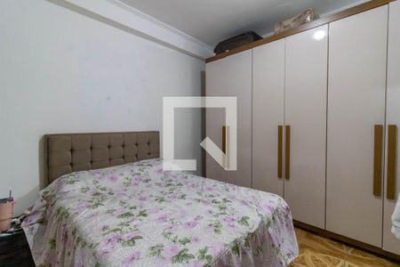 Suíte 1 de casa para alugar com 4 quartos, 260m² em Jardim Dourado, Guarulhos