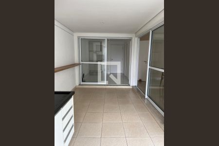 Apartamento para alugar com 4 quartos, 235m² em Alphaville Industrial, Barueri