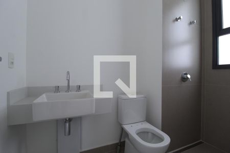 Banheiro da Suíte 1 de apartamento à venda com 3 quartos, 143m² em Vila Olímpia, São Paulo