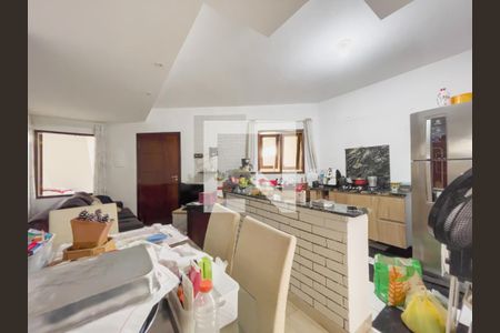 Sala (Casa 3) de casa à venda com 3 quartos, 215m² em Quitaúna, Osasco