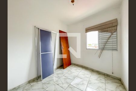 Quarto 1 (Casa 1) de casa à venda com 3 quartos, 215m² em Quitaúna, Osasco