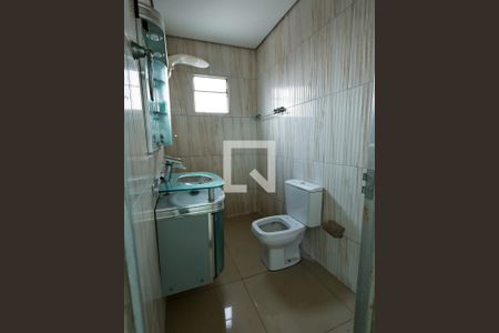 Banheiro do Quarto 1 de casa para alugar com 3 quartos, 250m² em Goiânia, Belo Horizonte