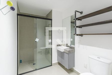 Banheiro de kitnet/studio para alugar com 1 quarto, 25m² em Vila Olímpia, São Paulo