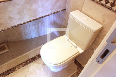 Lavabo de apartamento para alugar com 3 quartos, 200m² em Gonzaga, Santos