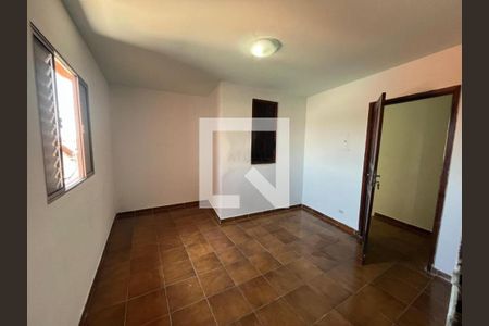 Casa à venda com 4 quartos, 150m² em Jardim Pedreira, São Paulo