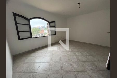 Casa à venda com 4 quartos, 400m² em Jardim Domitila, São Paulo