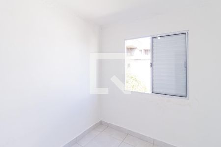 Quarto 2 de apartamento para alugar com 2 quartos, 55m² em Conjunto Habitacional Presidente Castelo Branco, Carapicuíba