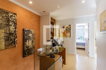 Escritório de casa à venda com 4 quartos, 224m² em Planalto Paulista, São Paulo