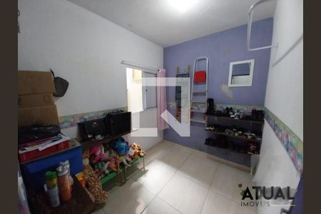 Casa à venda com 2 quartos, 70m² em Balneário São Francisco, Diadema