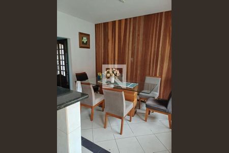 Casa à venda com 3 quartos, 180m² em Balneário Mar Paulista, São Paulo