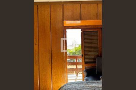 Casa à venda com 3 quartos, 141m² em Jardim Ubirajara, São Paulo