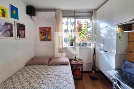 Quarto 1 de apartamento à venda com 3 quartos, 60m² em Santa Rosa, Niterói