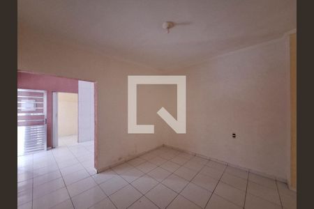 Sala de casa para alugar com 2 quartos, 60m² em Jardim Ondina, São Paulo