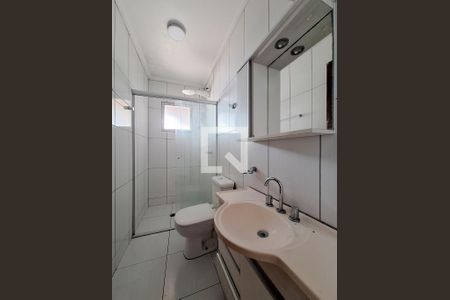 Banheiro de casa para alugar com 1 quarto, 80m² em Jardim Ondina, São Paulo