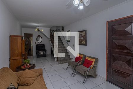 sala_2 de casa para alugar com 3 quartos, 200m² em Vila Nair, São Paulo