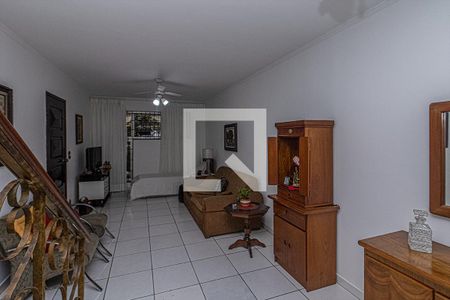 sala_3 de casa para alugar com 3 quartos, 200m² em Vila Nair, São Paulo