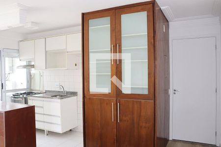 Sala de apartamento à venda com 2 quartos, 67m² em Bela Vista, São Paulo