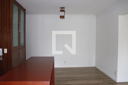 Sala de apartamento à venda com 2 quartos, 67m² em Bela Vista, São Paulo