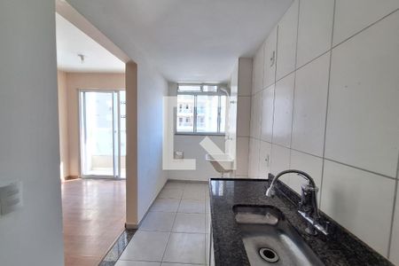 Cozinha de apartamento para alugar com 2 quartos, 53m² em Chácaras Rio-petrópolis, Duque de Caxias