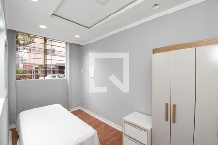 Quarto 1 de casa de condomínio para alugar com 2 quartos, 50m² em Centro, Curitiba