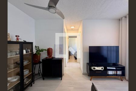 Sala  de apartamento para alugar com 2 quartos, 40m² em Santo Amaro, São Paulo