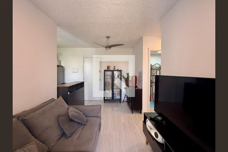 Sala  de apartamento para alugar com 2 quartos, 40m² em Santo Amaro, São Paulo