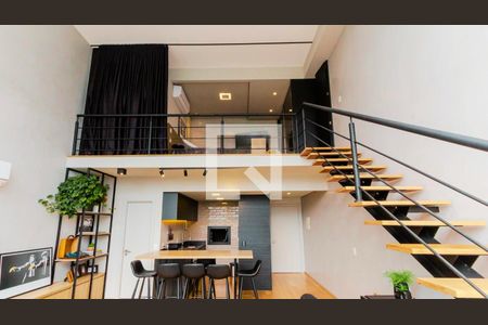 Sala de apartamento à venda com 1 quarto, 72m² em Petrópolis, Porto Alegre