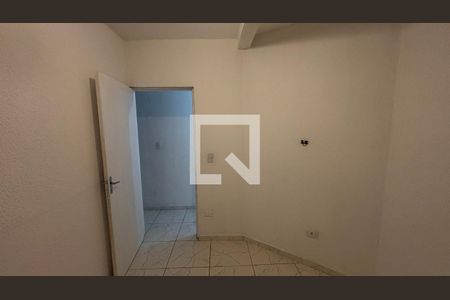 Quarto 2 de casa para alugar com 3 quartos, 70m² em Vila Junqueira, Santo André