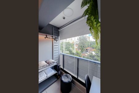 Varanda de kitnet/studio para alugar com 1 quarto, 25m² em Vila Mariana, São Paulo