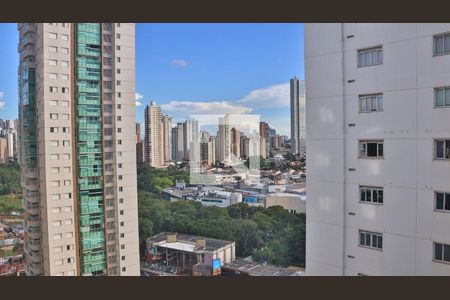 Vista do Quarto de apartamento para alugar com 3 quartos, 100m² em Setor Bueno, Goiânia