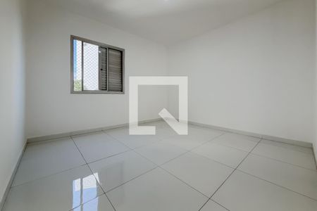 Quarto 2 de apartamento para alugar com 3 quartos, 73m² em Vila Monumento, São Paulo