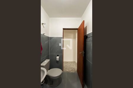 Banheiro de casa para alugar com 1 quarto, 65m² em Vila Santa Teresa, São Paulo