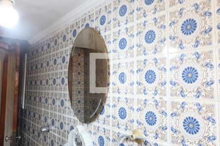 Lavabo de casa para alugar com 3 quartos, 215m² em Jardim Ibitirama, São Paulo