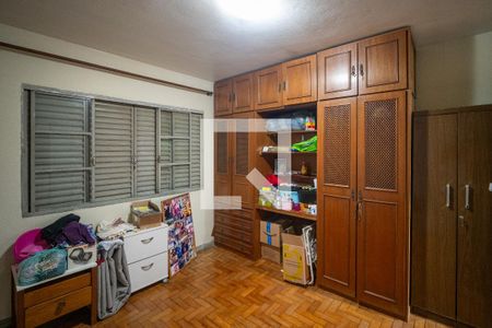 Quarto 1 de casa para alugar com 3 quartos, 190m² em Parque Fongaro, São Paulo