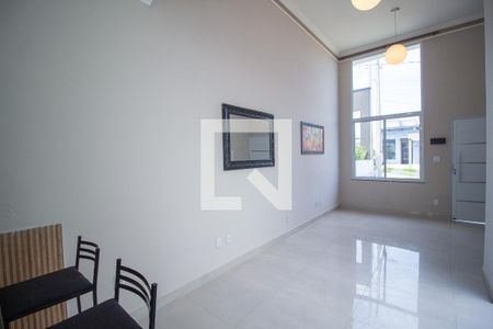 Sala  de casa de condomínio para alugar com 3 quartos, 157m² em Jardim Eucaliptos, Sorocaba